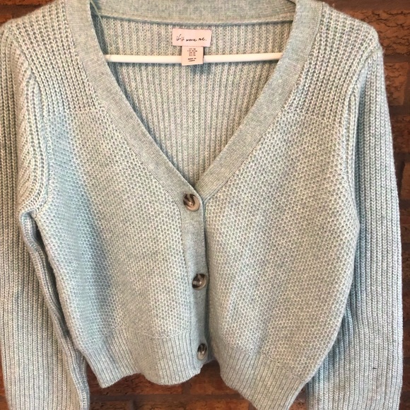 Beautiful Mint Cardigan - Picture 1 of 4